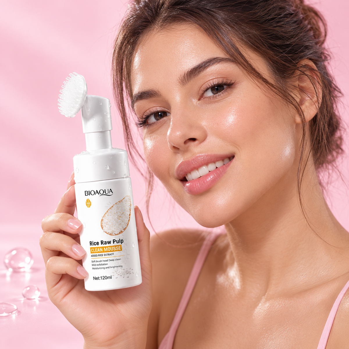 Espuma facial em uso